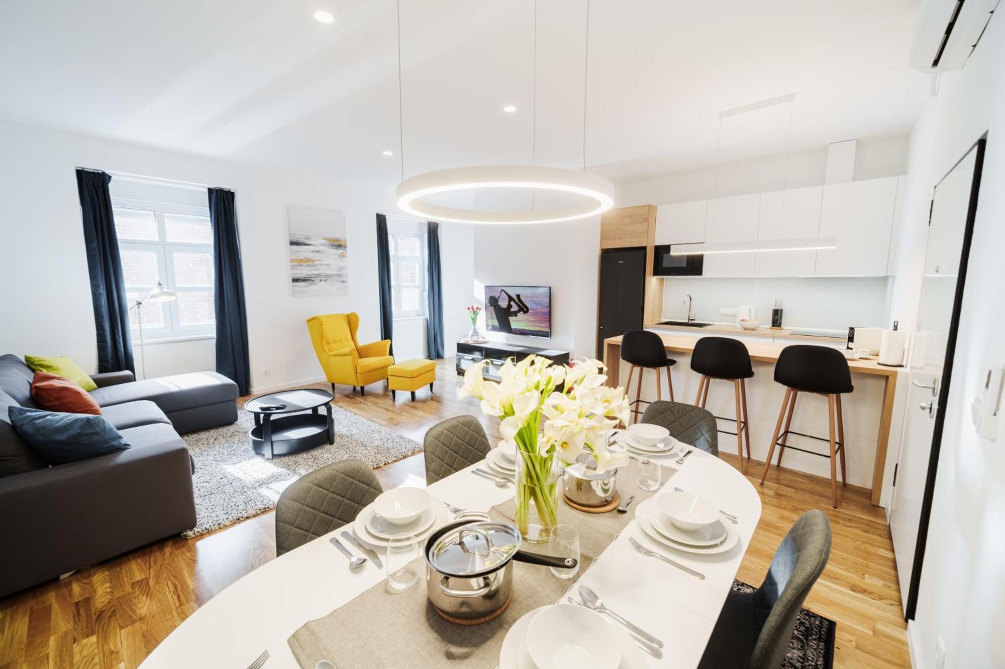 Apartment Lux